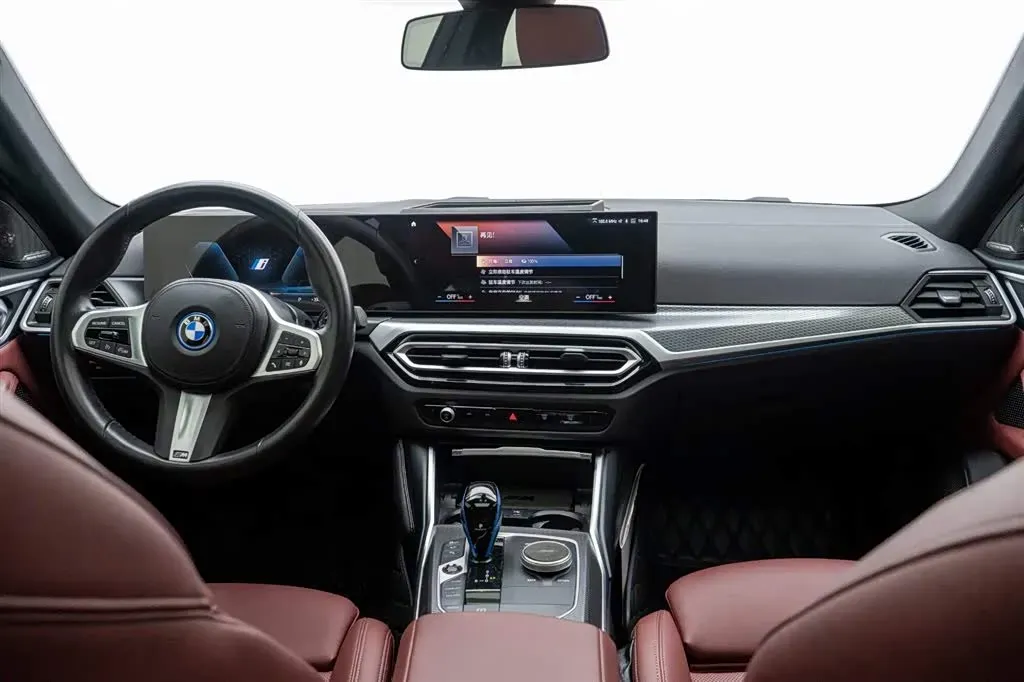 2022 BMW i4 BEV 83.9KWH,autocango,china used car exporter,china ev exporter,chinese used car exporter,chinese used ev exporter