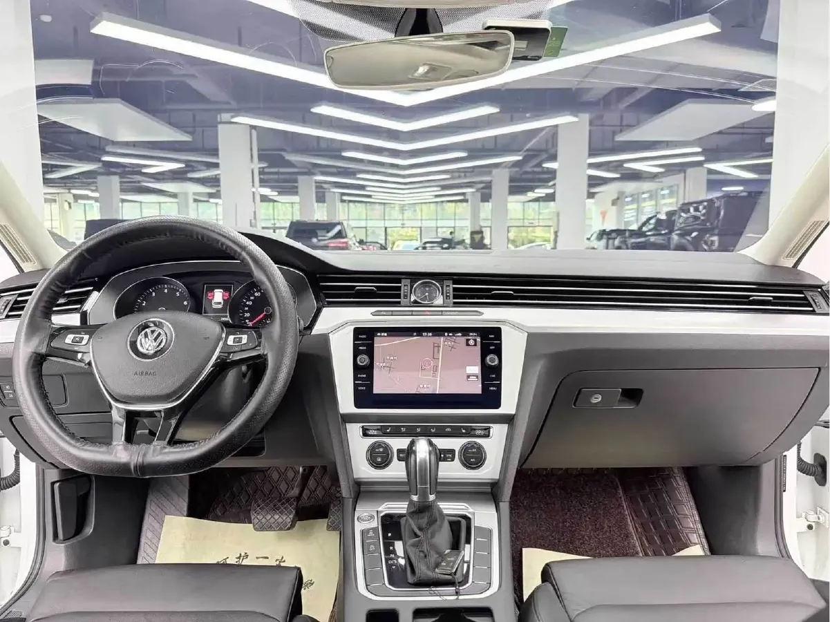 2018 Volkswagen Alltrack 2.0T 220HP L4 6DCT,autocango,china used car exporter,china ev exporter,chinese used car exporter,chinese used ev exporter