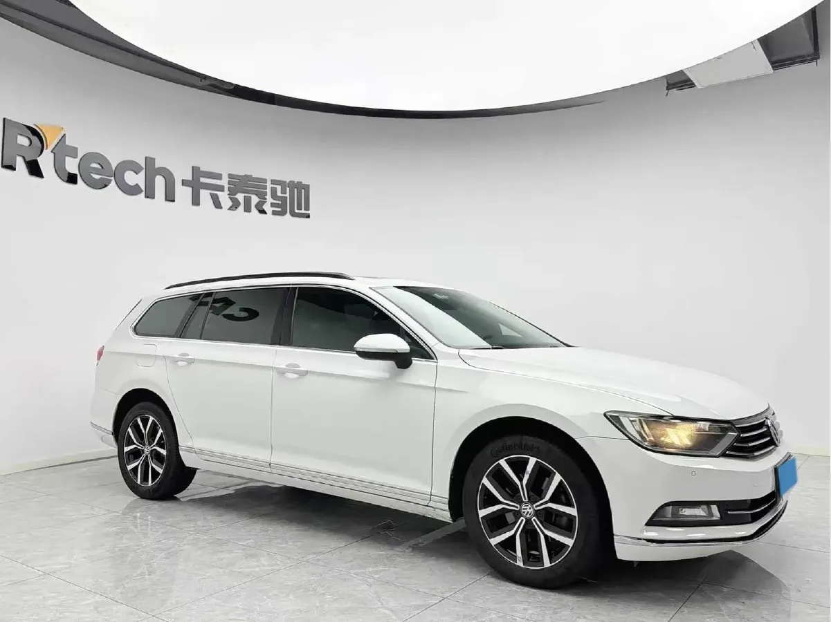 2018 Volkswagen Alltrack 2.0T 220HP L4 6DCT,autocango,china used car exporter,china ev exporter,chinese used car exporter,chinese used ev exporter