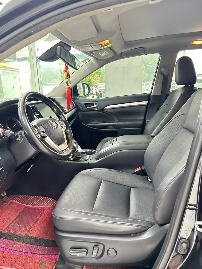 2021 Toyota Highlander 2.0T 220HP L4 6AT,autocango,china used car exporter,china ev exporter,chinese used car exporter,chinese used ev exporter