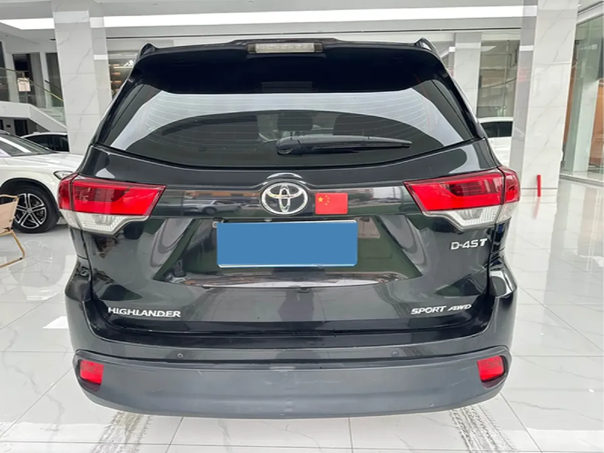 2021 Toyota Highlander 2.0T 220HP L4 6AT,autocango,china used car exporter,china ev exporter,chinese used car exporter,chinese used ev exporter