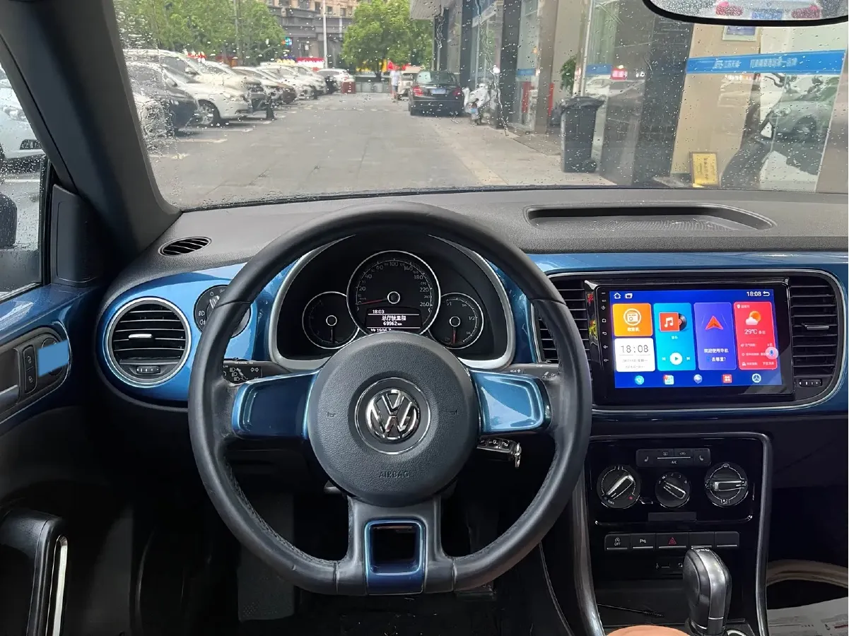 2018 Volkswagen Beetle 1.2T 105HP L4 7DCT,autocango,china used car exporter,china ev exporter,chinese used car exporter,chinese used ev exporter
