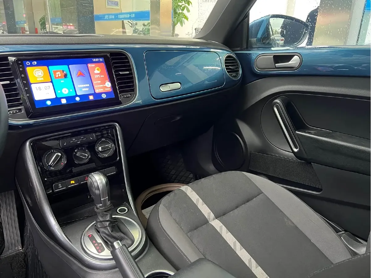 2018 Volkswagen Beetle 1.2T 105HP L4 7DCT,autocango,china used car exporter,china ev exporter,chinese used car exporter,chinese used ev exporter