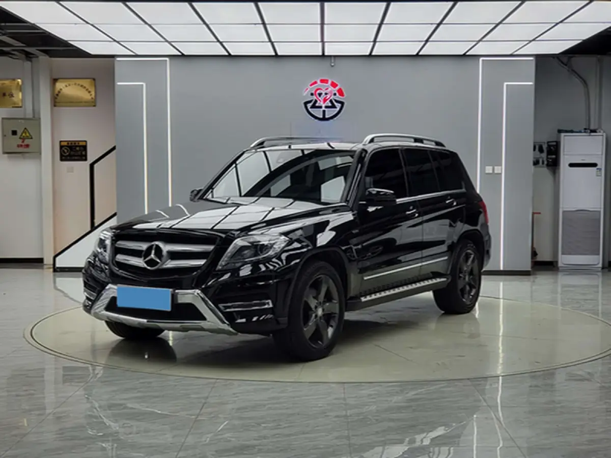 2015 Mercedes-Benz GLK Class 2.0T 211HP L4 7AT