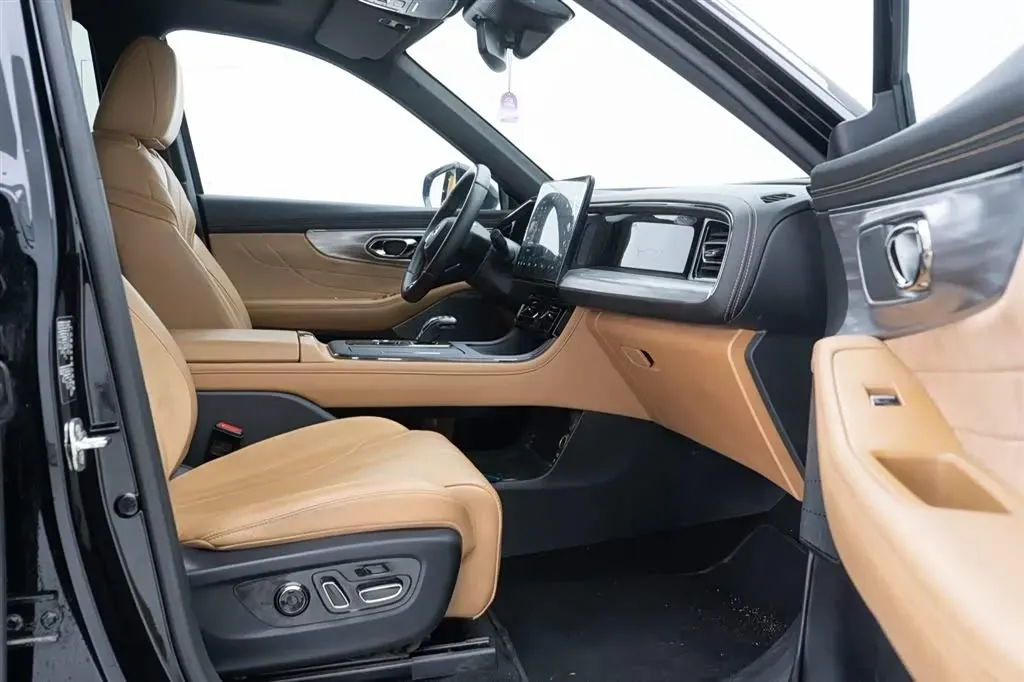 2024 GAC Trumpchi ES9 2.0T 190HP L4 2DHT PHEV 25.57KWH,autocango,china used car exporter,china ev exporter,chinese used car exporter,chinese used ev exporter