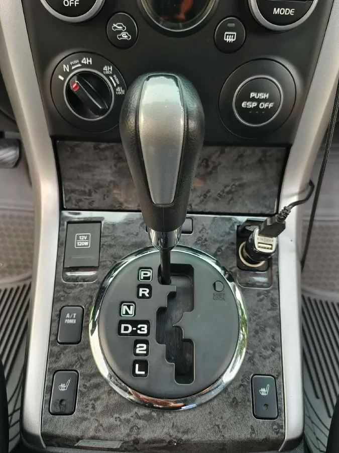 2008 Suzuki Grand Vitara 2.4L 166HP L4 4AT,autocango,china used car exporter,china ev exporter,chinese used car exporter,chinese used ev exporter