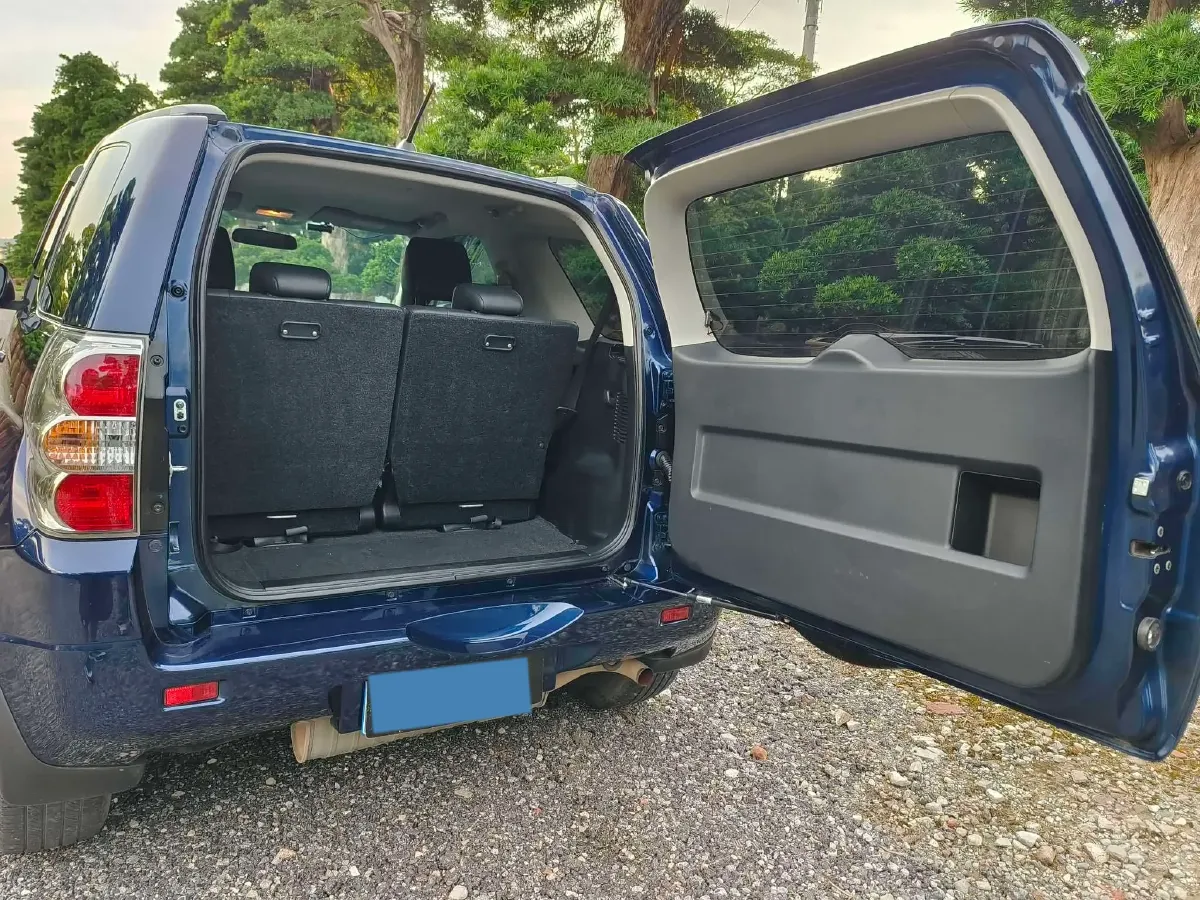 2008 Suzuki Grand Vitara 2.4L 166HP L4 4AT,autocango,china used car exporter,china ev exporter,chinese used car exporter,chinese used ev exporter