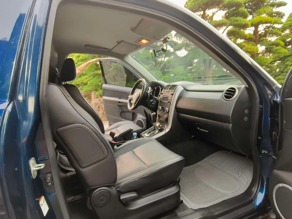 2008 Suzuki Grand Vitara 2.4L 166HP L4 4AT,autocango,china used car exporter,china ev exporter,chinese used car exporter,chinese used ev exporter