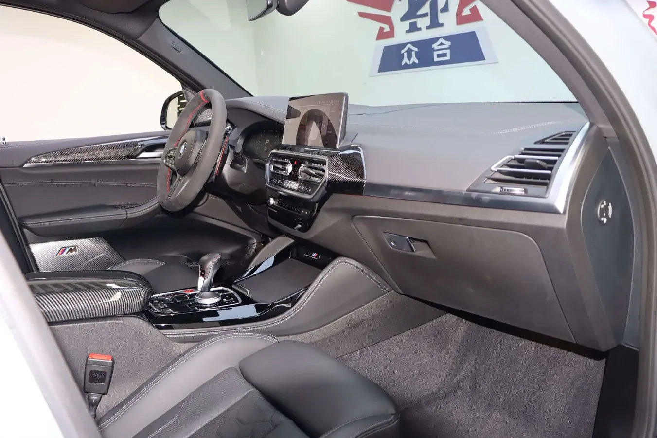 2022 BMW X3 M 3.0T 510HP L6 8AT,autocango,china used car exporter,china ev exporter,chinese used car exporter,chinese used ev exporter