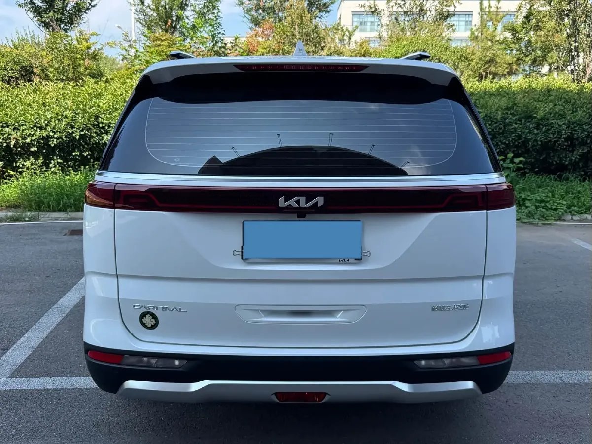 2021 Kia Carnival 2.0T 233HP L4 8AT,autocango,china used car exporter,china ev exporter,chinese used car exporter,chinese used ev exporter