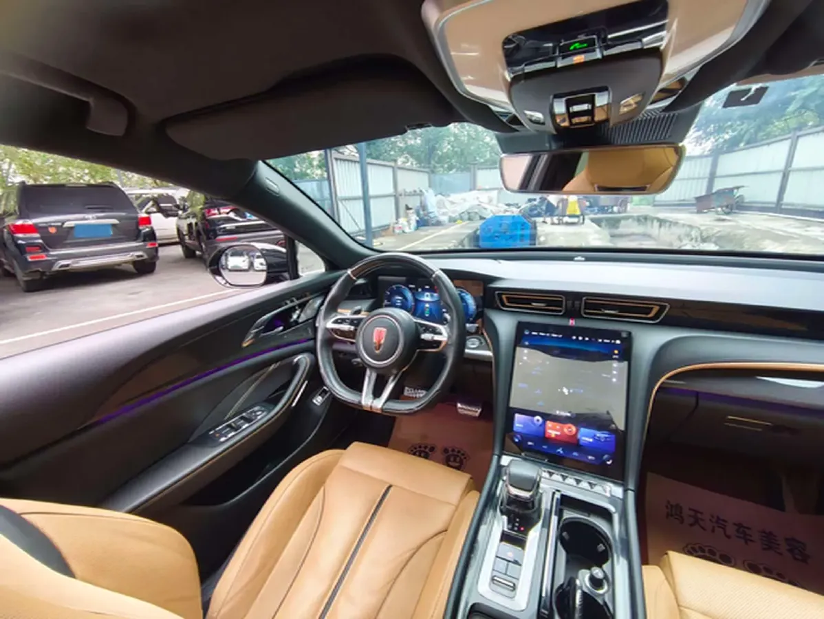 2023 HongQi H6 2.0T 252HP L4 8AT,autocango,china used car exporter,china ev exporter,chinese used car exporter,chinese used ev exporter