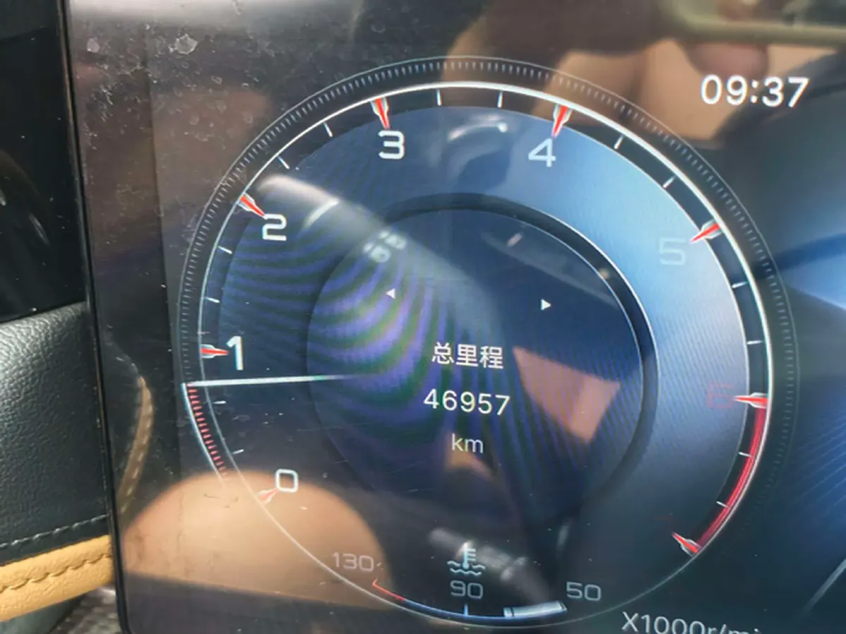 2023 HongQi H6 2.0T 252HP L4 8AT,autocango,china used car exporter,china ev exporter,chinese used car exporter,chinese used ev exporter