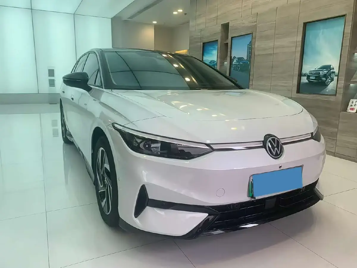 2024 Volkswagen ID.7 Vizzion BEV 84.8KWH