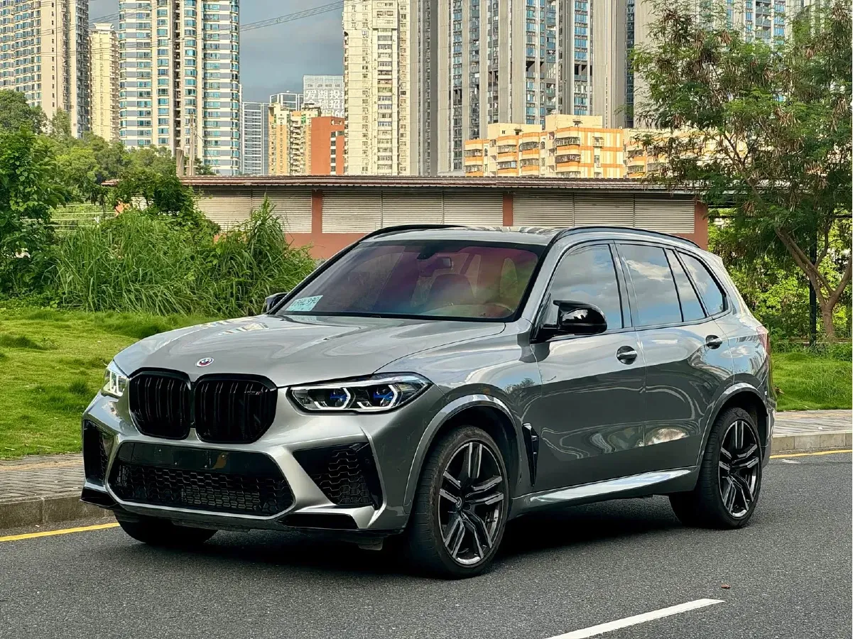 2022 BMW X5 M 4.4T 600HP V8 8AT,autocango,china used car exporter,china ev exporter,chinese used car exporter,chinese used ev exporter