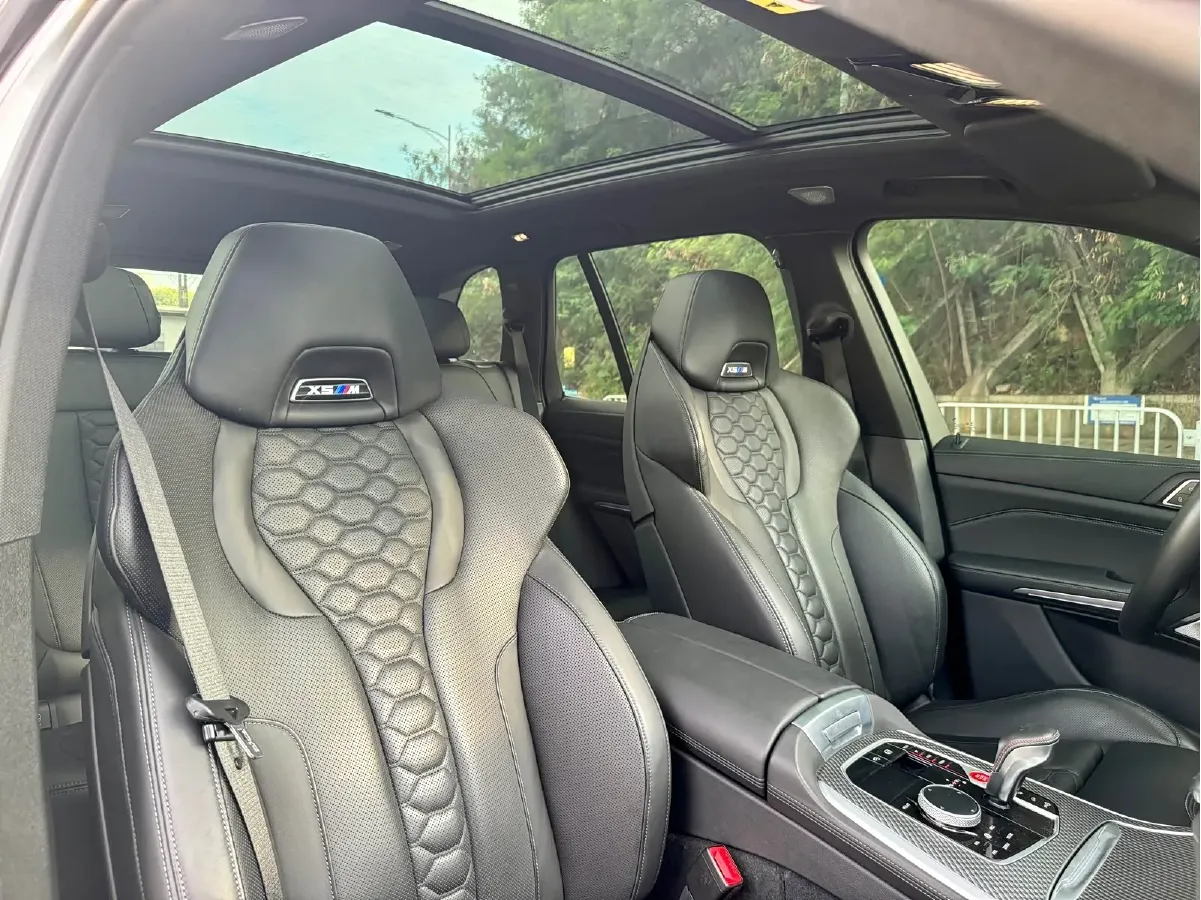 2022 BMW X5 M 4.4T 600HP V8 8AT,autocango,china used car exporter,china ev exporter,chinese used car exporter,chinese used ev exporter