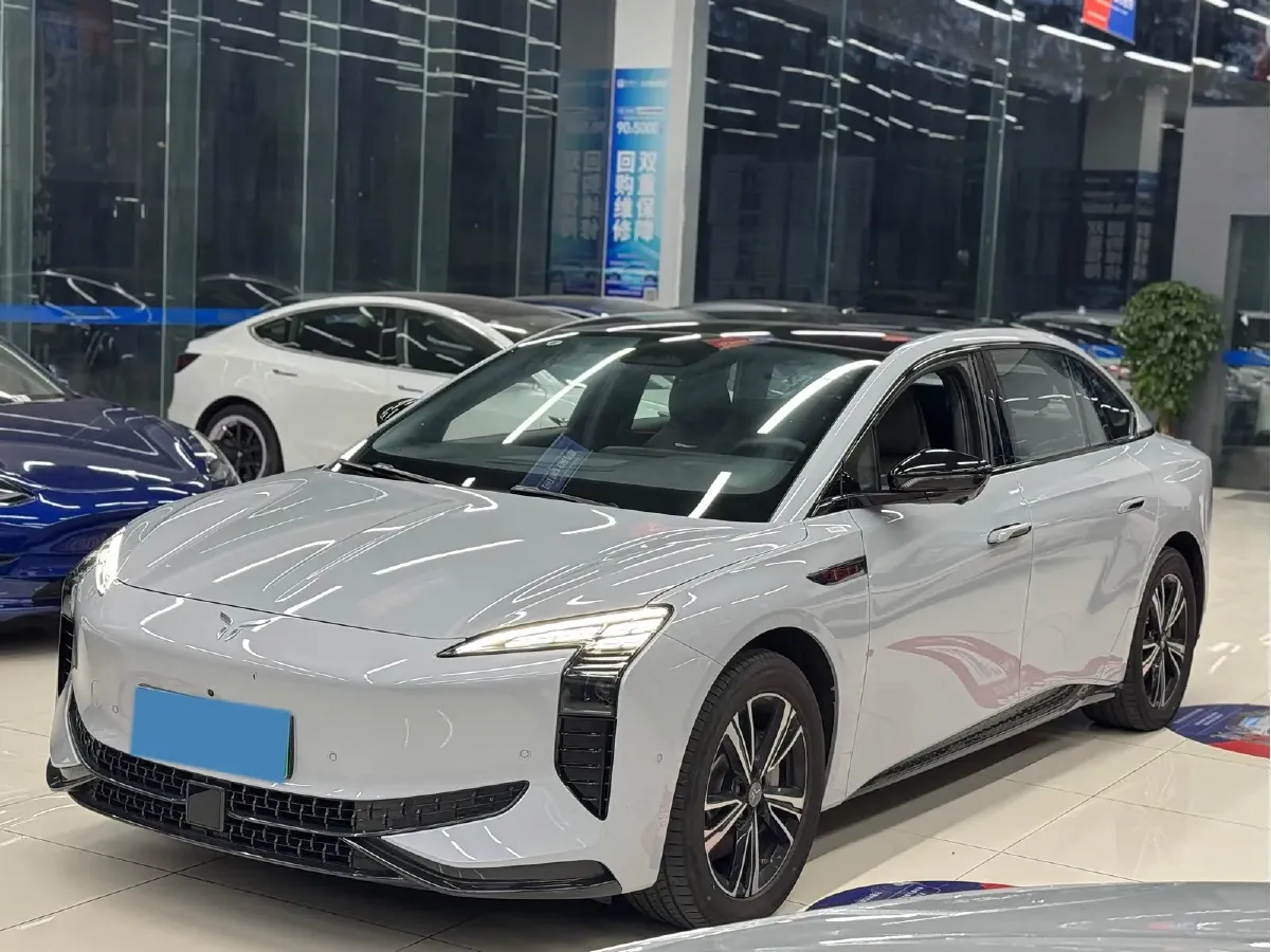 2024 HongQi EH7 BEV 85KWH,autocango,china used car exporter,china ev exporter,chinese used car exporter,chinese used ev exporter