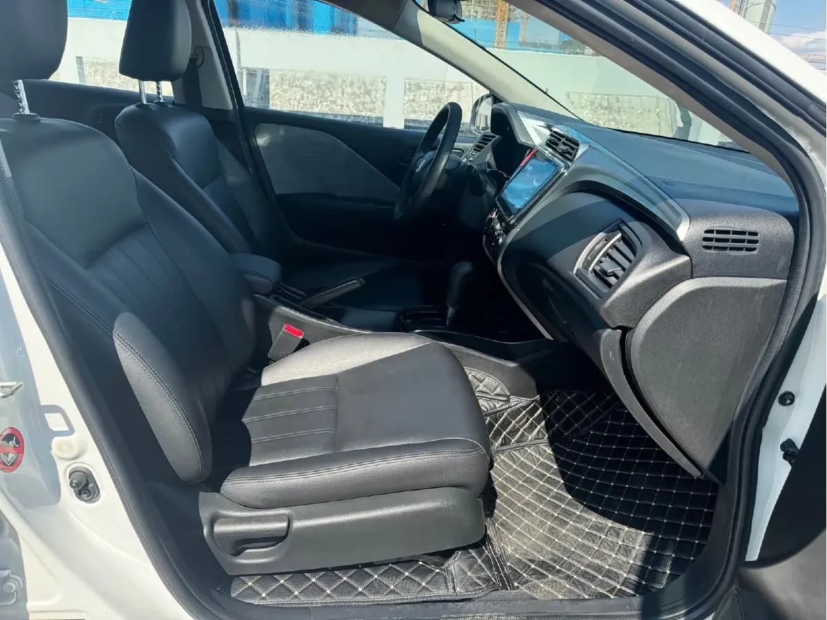 2017 Honda City 1.5L 131HP L4 CVT,autocango,china used car exporter,china ev exporter,chinese used car exporter,chinese used ev exporter