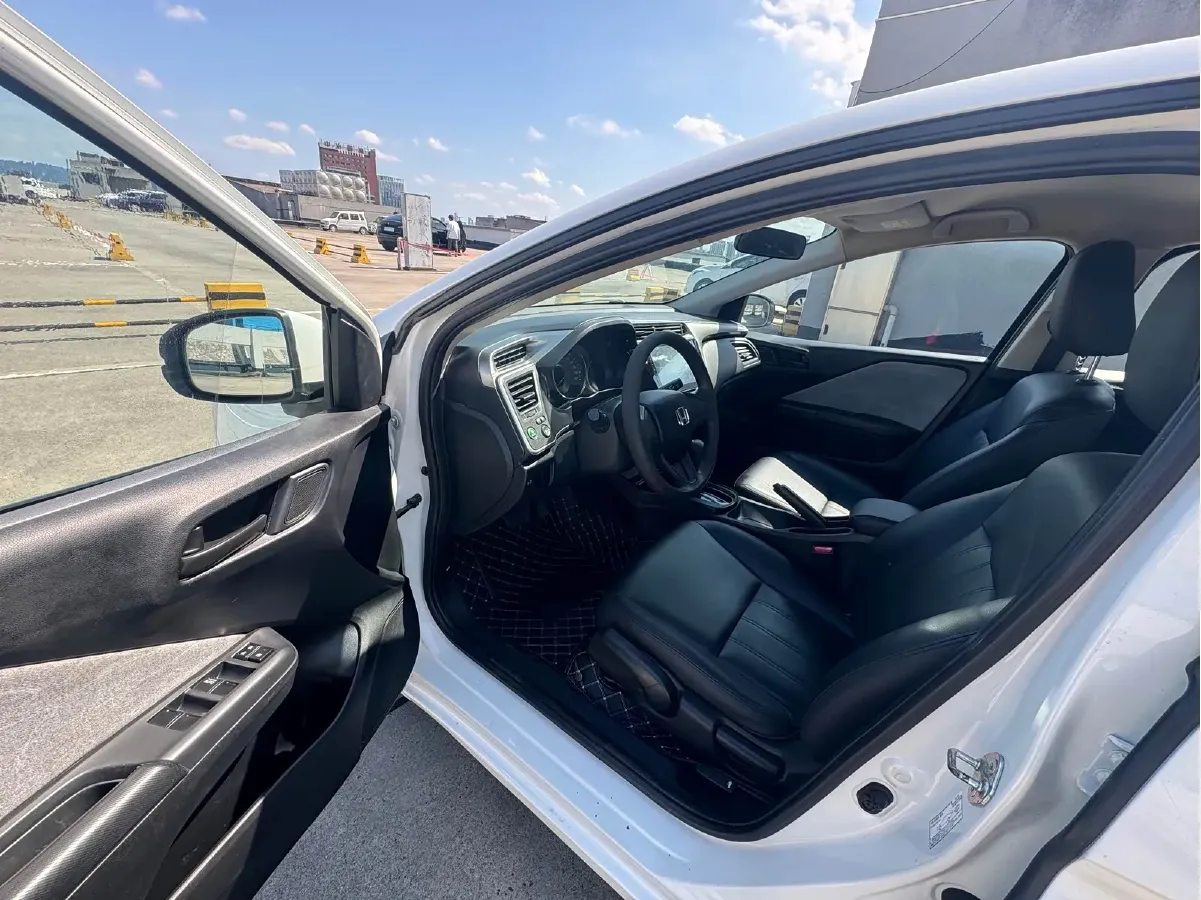 2017 Honda City 1.5L 131HP L4 CVT,autocango,china used car exporter,china ev exporter,chinese used car exporter,chinese used ev exporter