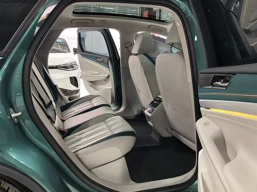 2024 Volkswagen ID.7 Vizzion BEV 84.8KWH,autocango,china used car exporter,china ev exporter,chinese used car exporter,chinese used ev exporter