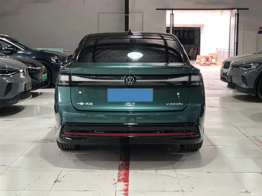 2024 Volkswagen ID.7 Vizzion BEV 84.8KWH,autocango,china used car exporter,china ev exporter,chinese used car exporter,chinese used ev exporter