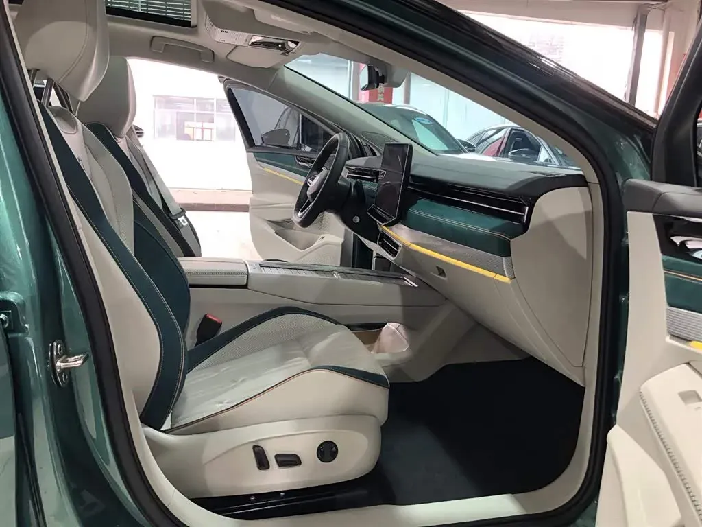 2024 Volkswagen ID.7 Vizzion BEV 84.8KWH,autocango,china used car exporter,china ev exporter,chinese used car exporter,chinese used ev exporter