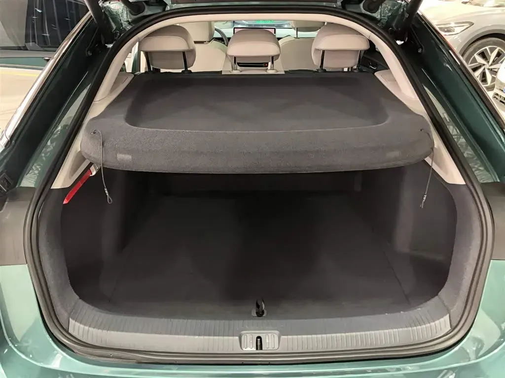 2024 Volkswagen ID.7 Vizzion BEV 84.8KWH,autocango,china used car exporter,china ev exporter,chinese used car exporter,chinese used ev exporter