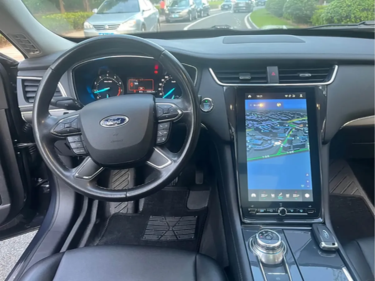 2019 Ford Taurus 2.0T 245HP L4 8AT,autocango,china used car exporter,china ev exporter,chinese used car exporter,chinese used ev exporter