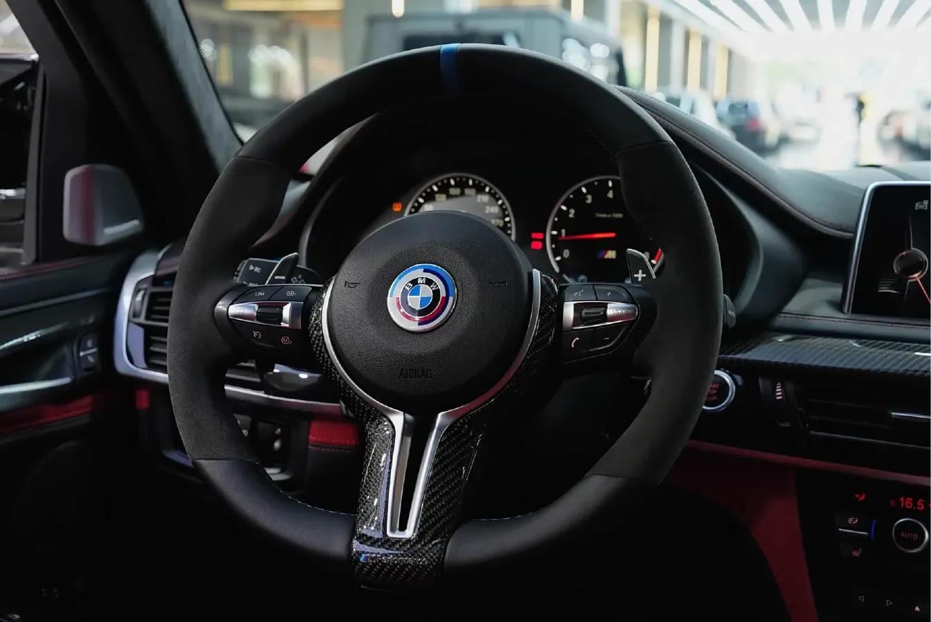 2015 BMW X6 M 4.4T 575HP V8 8AT,autocango,china used car exporter,china ev exporter,chinese used car exporter,chinese used ev exporter