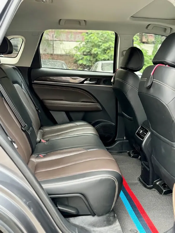 2019 GAC Trumpchi GS5 1.5T 169HP L4 6AT,autocango,china used car exporter,china ev exporter,chinese used car exporter,chinese used ev exporter