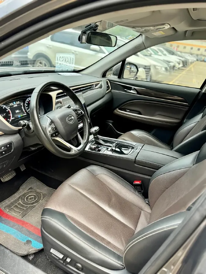 2019 GAC Trumpchi GS5 1.5T 169HP L4 6AT,autocango,china used car exporter,china ev exporter,chinese used car exporter,chinese used ev exporter