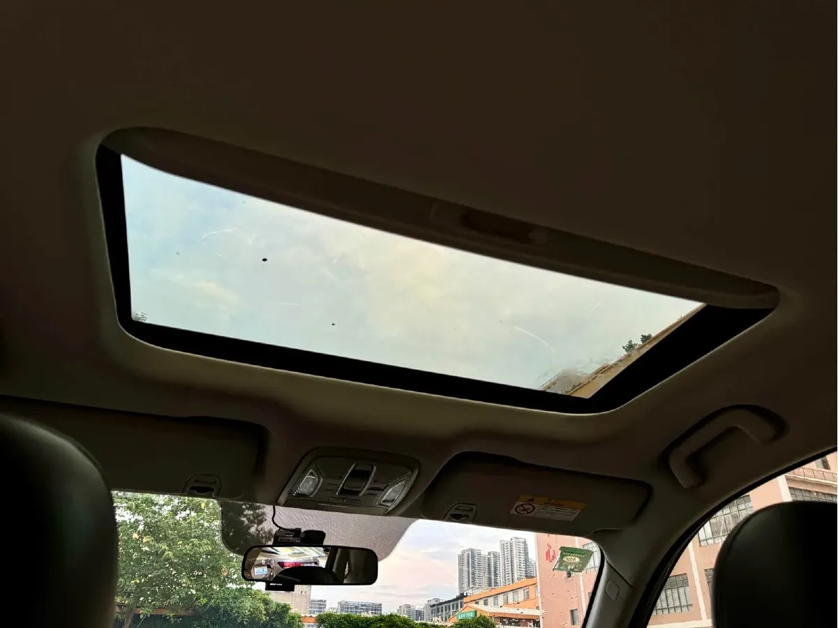 2019 GAC Trumpchi GS5 1.5T 169HP L4 6AT,autocango,china used car exporter,china ev exporter,chinese used car exporter,chinese used ev exporter