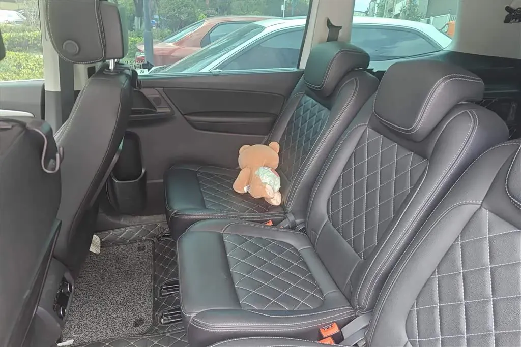 2018 Volkswagen Sharan 2.0T 220HP L4 6DCT,autocango,china used car exporter,china ev exporter,chinese used car exporter,chinese used ev exporter