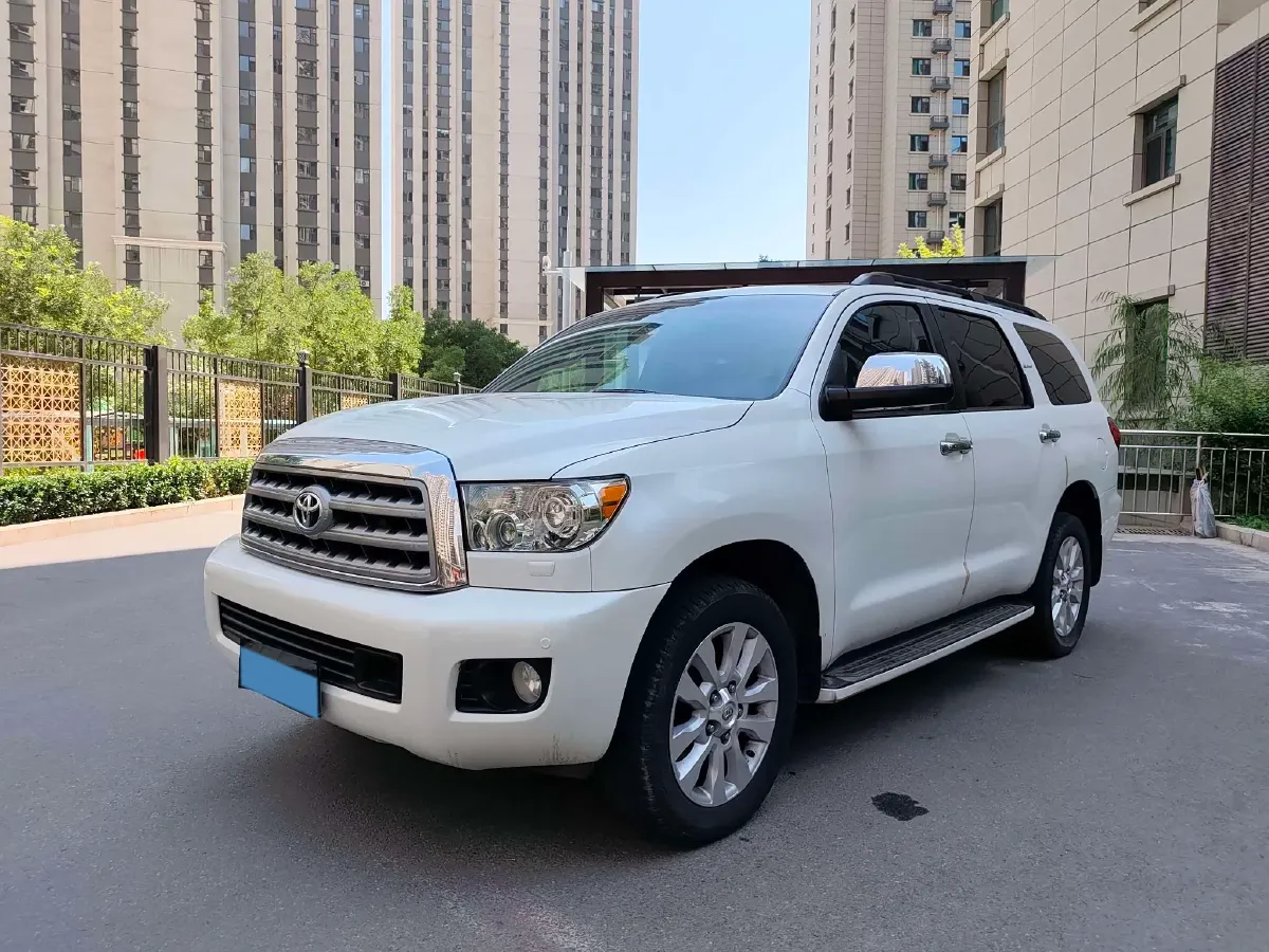 2010 Toyota Sequoia 5.7L 386HP V8 6AT,autocango,china used car exporter,china ev exporter,chinese used car exporter,chinese used ev exporter
