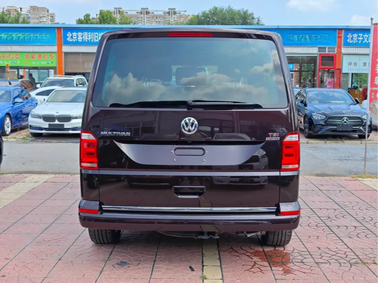 2016 Volkswagen Multivan 2.0T 204HP L4 7DCT,autocango,china used car exporter,china ev exporter,chinese used car exporter,chinese used ev exporter
