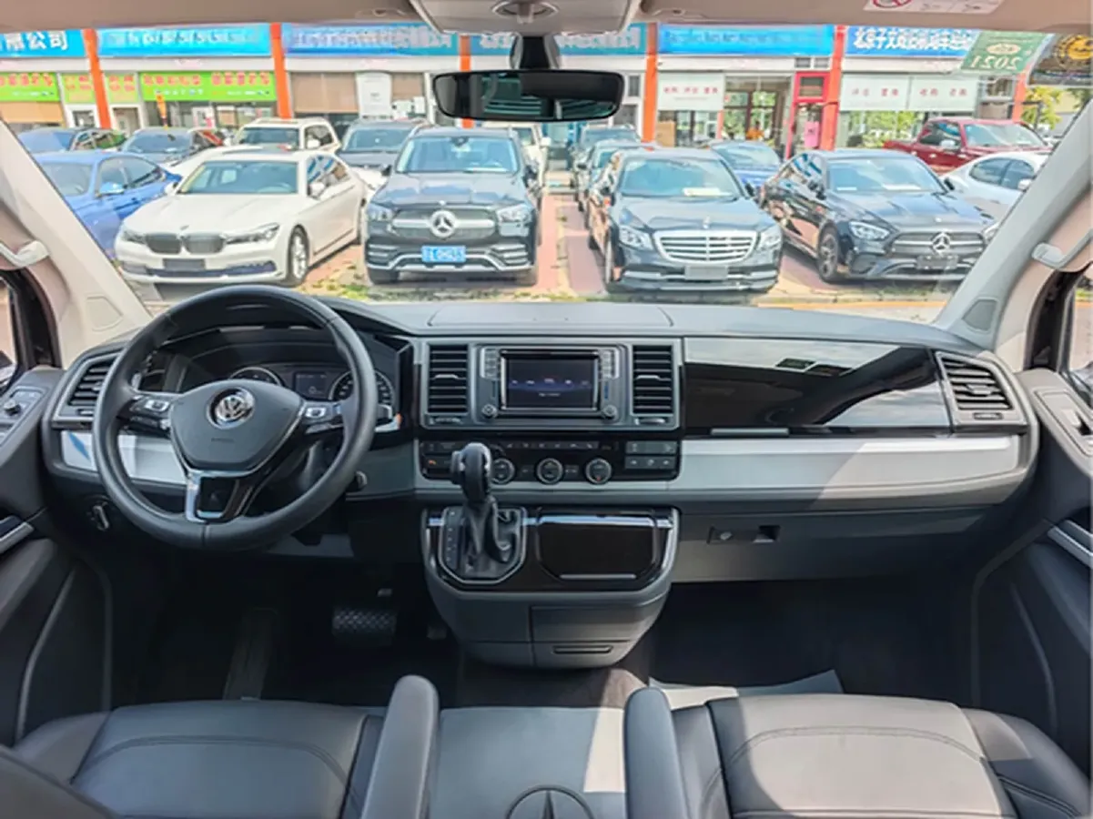 2016 Volkswagen Multivan 2.0T 204HP L4 7DCT,autocango,china used car exporter,china ev exporter,chinese used car exporter,chinese used ev exporter