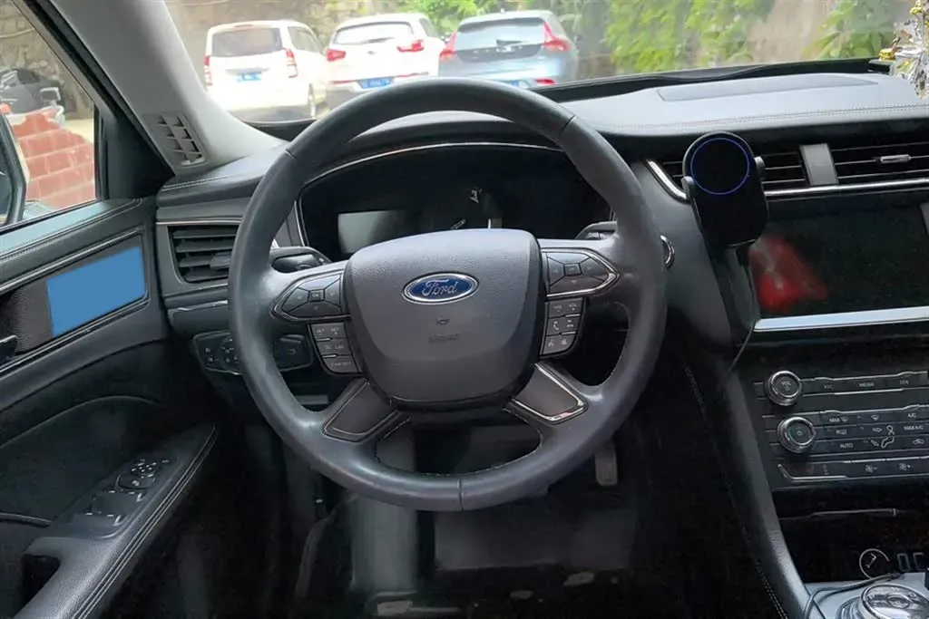 2016 Ford Taurus 1.5T 181HP L4 6AT,autocango,china used car exporter,china ev exporter,chinese used car exporter,chinese used ev exporter