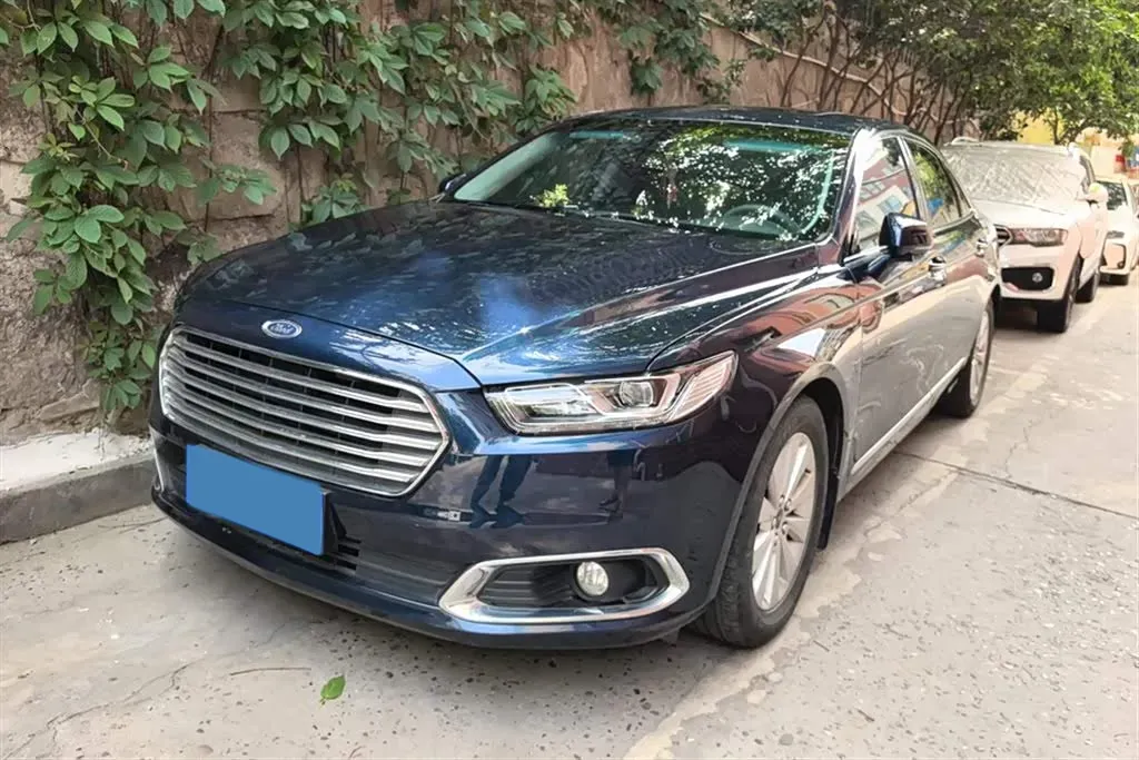 2016 Ford Taurus 1.5T 181HP L4 6AT,autocango,china used car exporter,china ev exporter,chinese used car exporter,chinese used ev exporter