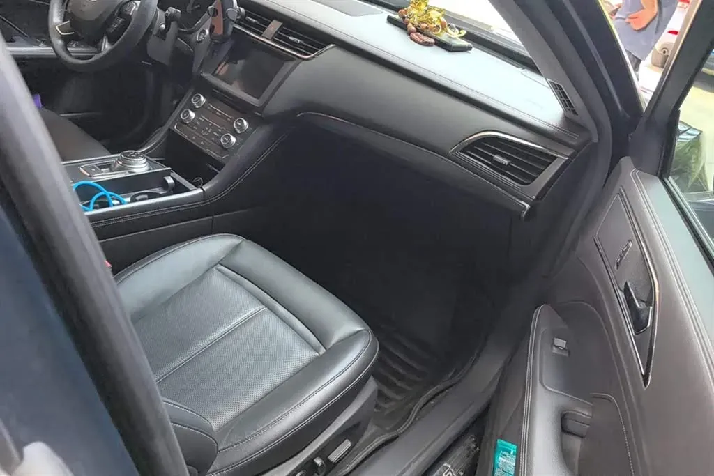 2016 Ford Taurus 1.5T 181HP L4 6AT,autocango,china used car exporter,china ev exporter,chinese used car exporter,chinese used ev exporter