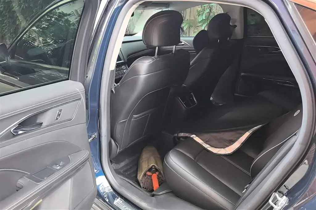 2016 Ford Taurus 1.5T 181HP L4 6AT,autocango,china used car exporter,china ev exporter,chinese used car exporter,chinese used ev exporter