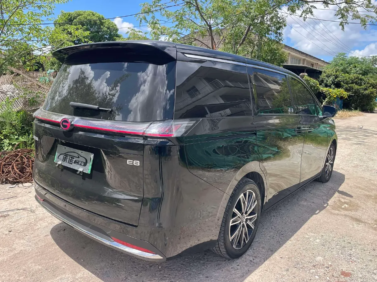 2024 GAC Trumpchi E8 2.0L 140HP L4 2DHT PHEV 25.57KWH,autocango,china used car exporter,china ev exporter,chinese used car exporter,chinese used ev exporter