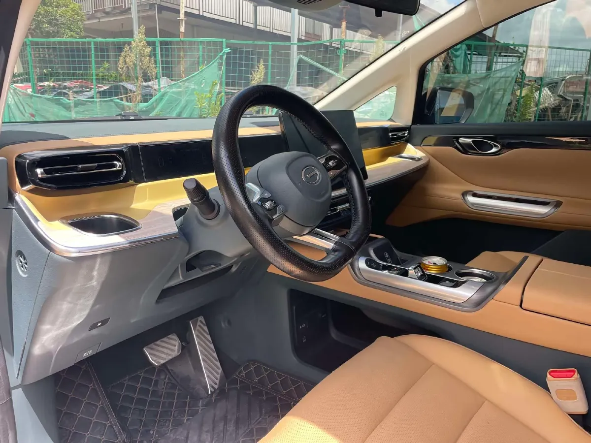 2024 GAC Trumpchi E8 2.0L 140HP L4 2DHT PHEV 25.57KWH,autocango,china used car exporter,china ev exporter,chinese used car exporter,chinese used ev exporter