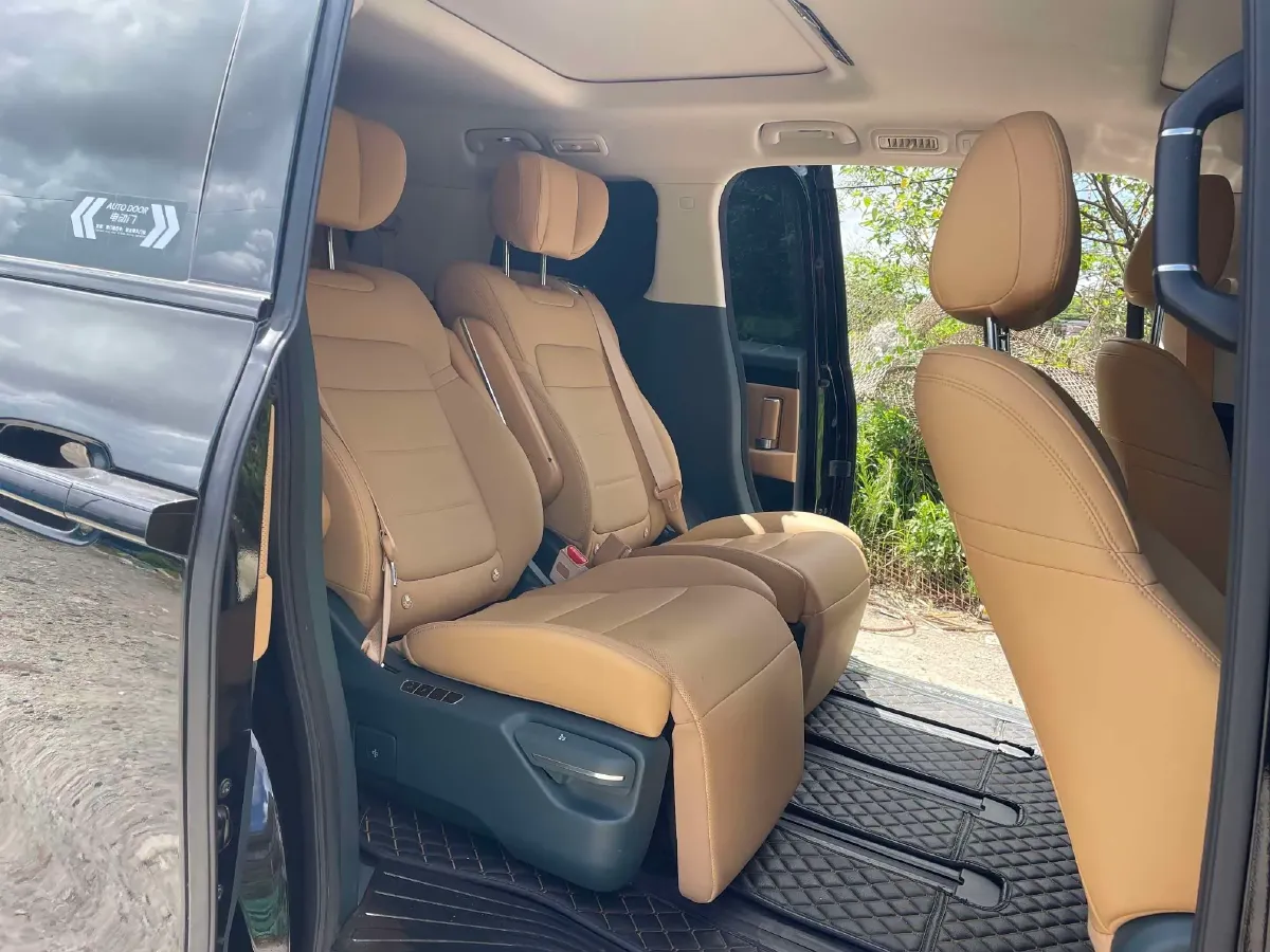 2024 GAC Trumpchi E8 2.0L 140HP L4 2DHT PHEV 25.57KWH,autocango,china used car exporter,china ev exporter,chinese used car exporter,chinese used ev exporter