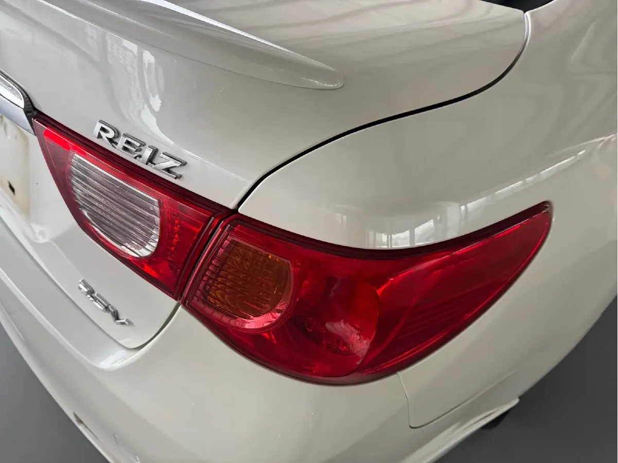 2012 Toyota Reiz 2.5L 193HP V6 6AT,autocango,china used car exporter,china ev exporter,chinese used car exporter,chinese used ev exporter