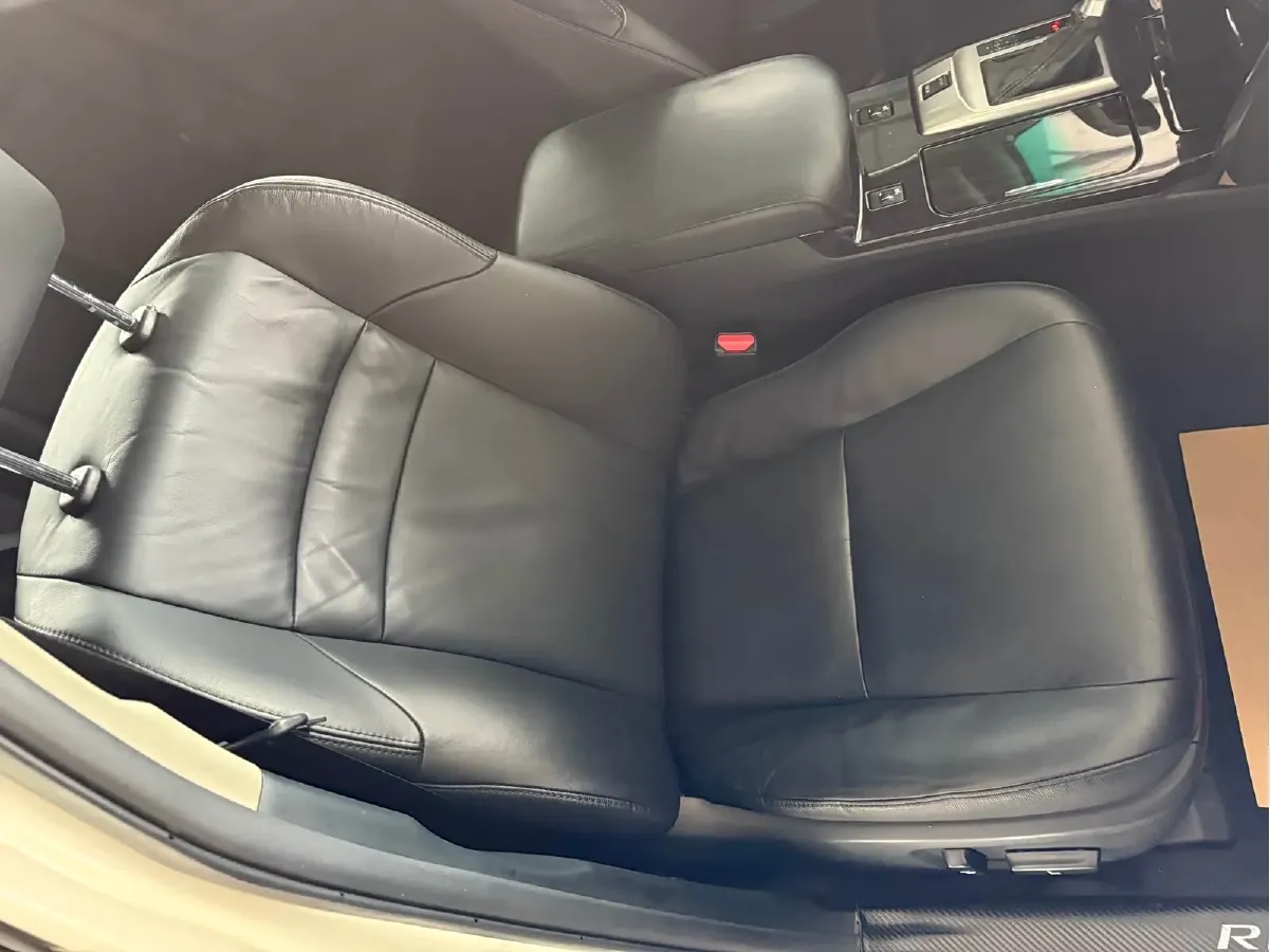 2012 Toyota Reiz 2.5L 193HP V6 6AT,autocango,china used car exporter,china ev exporter,chinese used car exporter,chinese used ev exporter