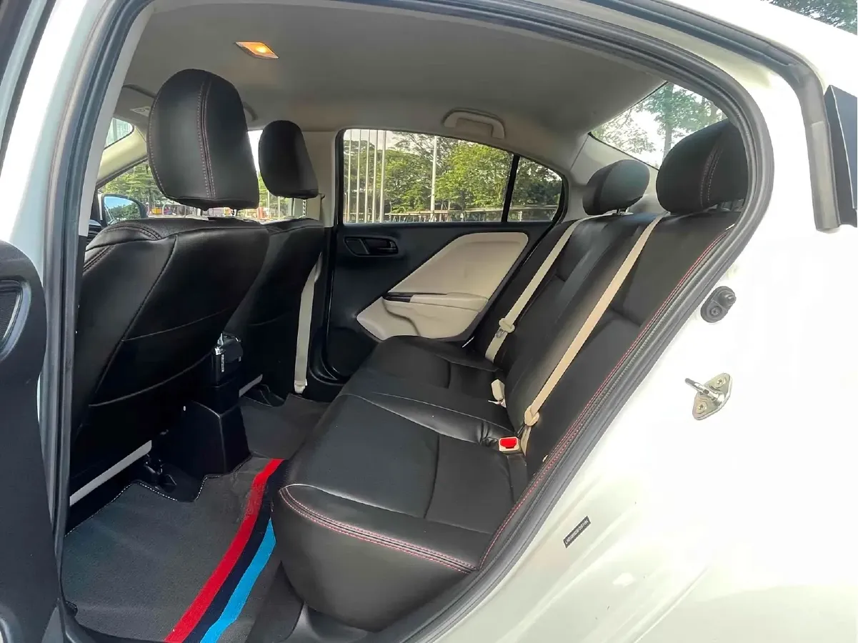 2015 Honda City 1.5L 131HP L4 CVT,autocango,china used car exporter,china ev exporter,chinese used car exporter,chinese used ev exporter