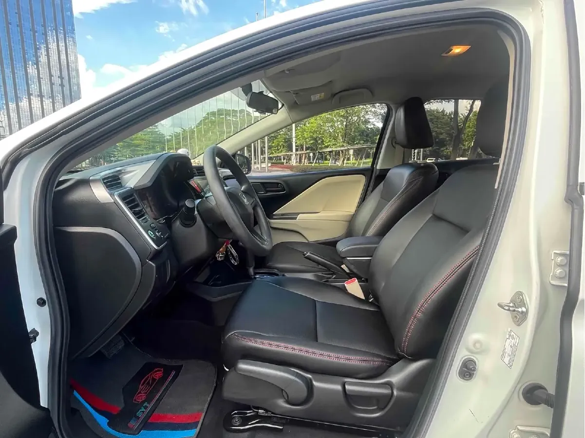 2015 Honda City 1.5L 131HP L4 CVT,autocango,china used car exporter,china ev exporter,chinese used car exporter,chinese used ev exporter