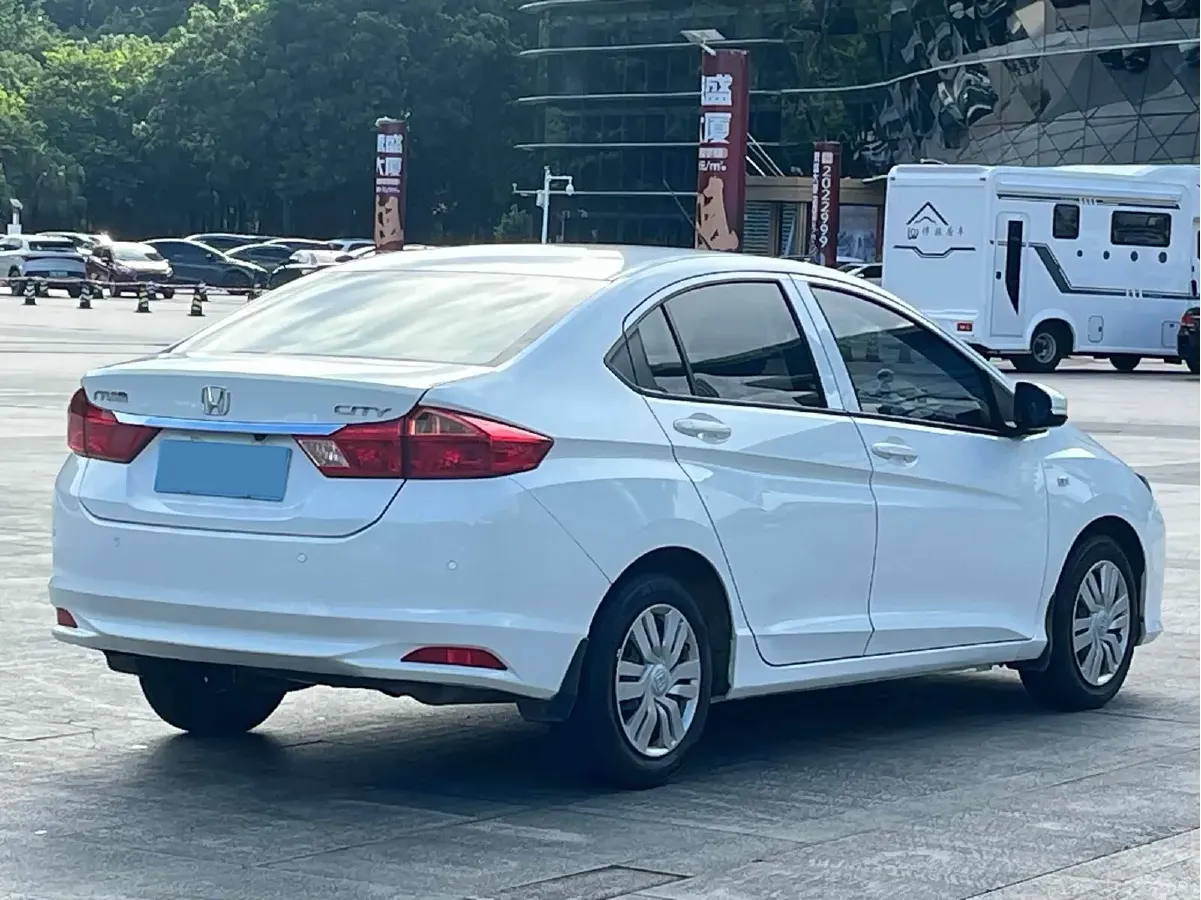2015 Honda City 1.5L 131HP L4 CVT,autocango,china used car exporter,china ev exporter,chinese used car exporter,chinese used ev exporter