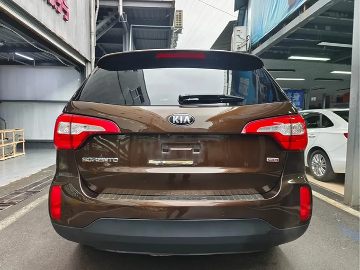 2013 Kia Sorento 2.4L 190HP L4 6AT,autocango,china used car exporter,china ev exporter,chinese used car exporter,chinese used ev exporter