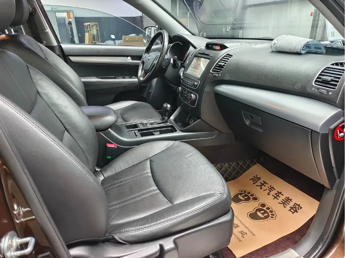 2013 Kia Sorento 2.4L 190HP L4 6AT,autocango,china used car exporter,china ev exporter,chinese used car exporter,chinese used ev exporter
