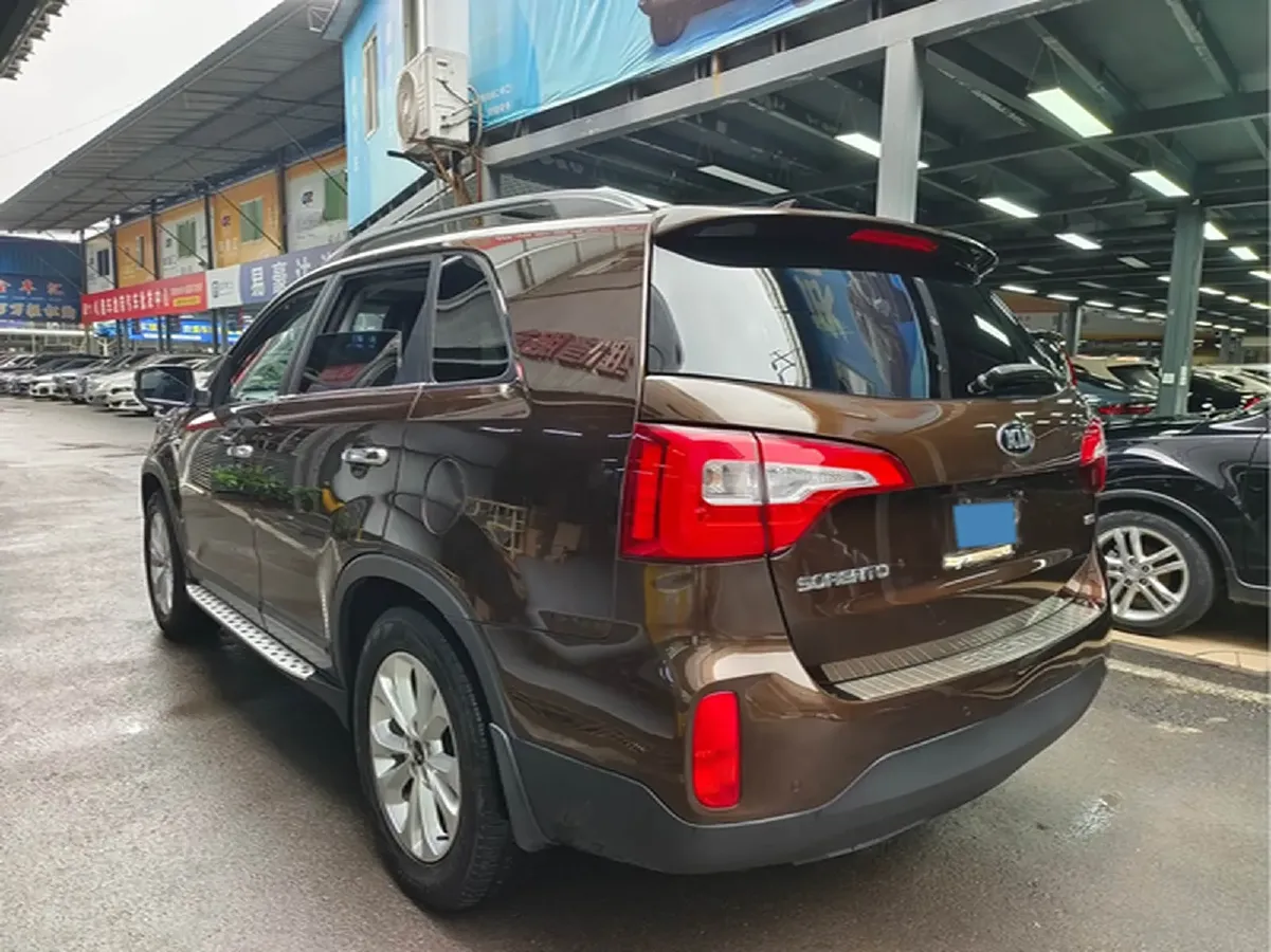 2013 Kia Sorento 2.4L 190HP L4 6AT,autocango,china used car exporter,china ev exporter,chinese used car exporter,chinese used ev exporter